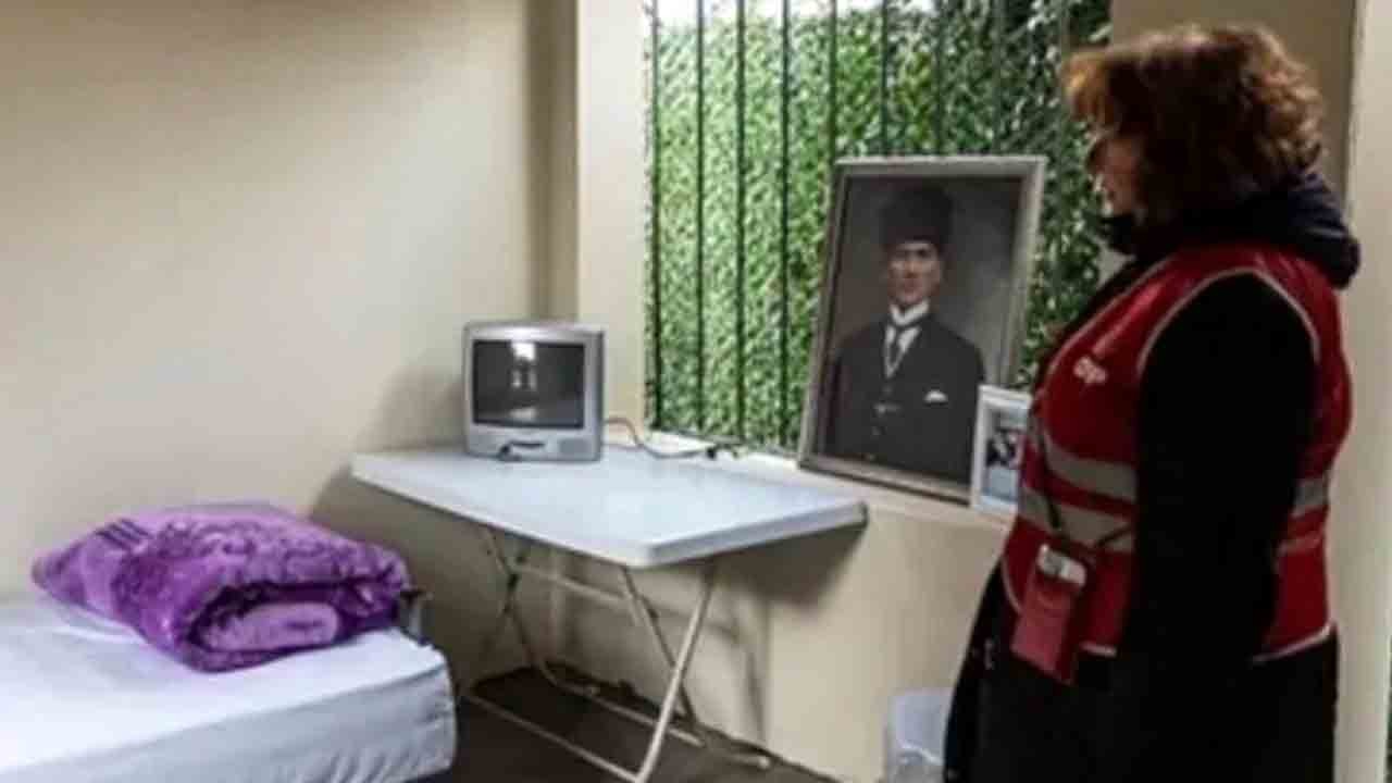 Hırsız Baba Türbesi’nde, boş yatağa saygı duruşu!