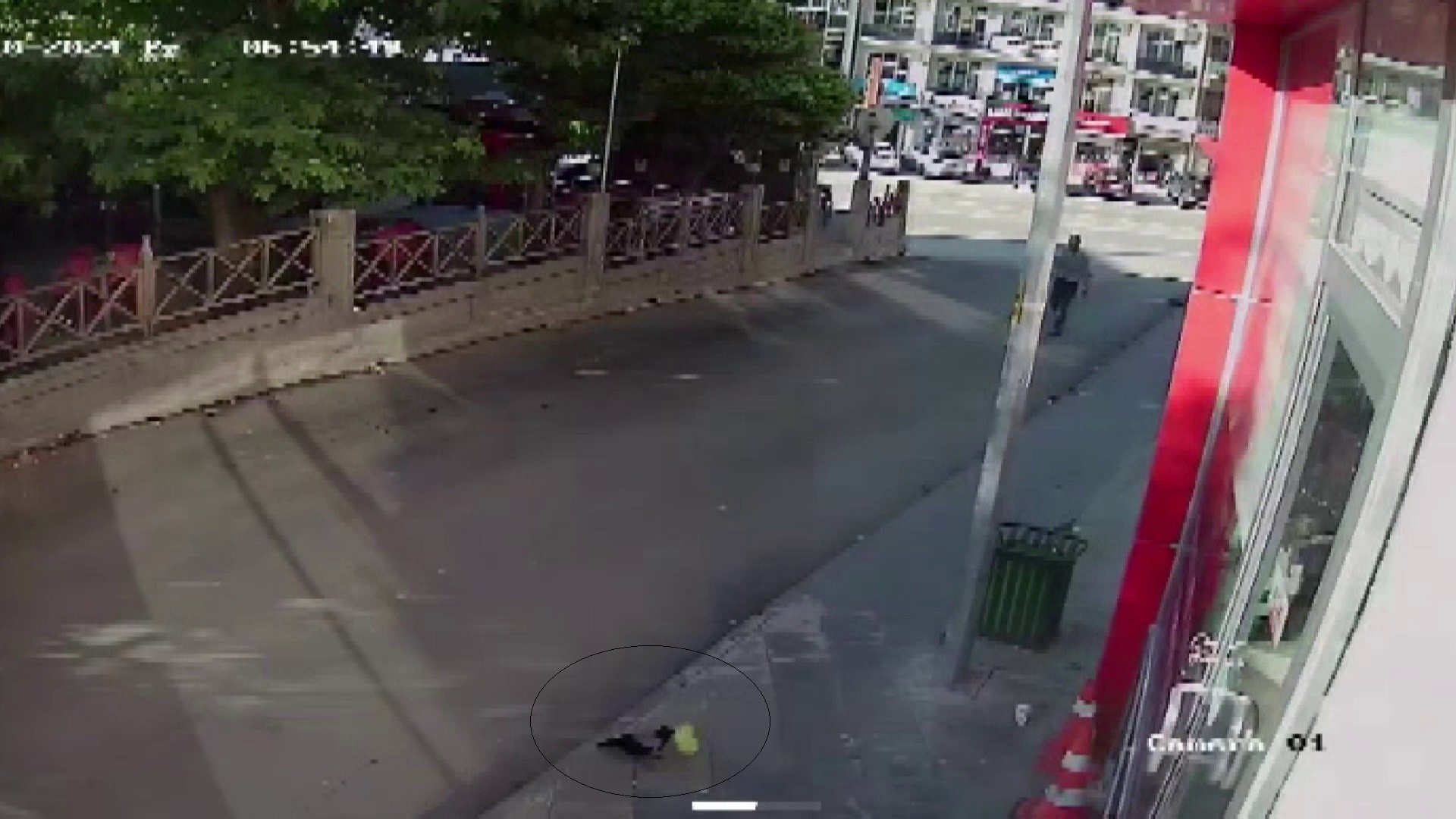 Hırsız kameraya yakalandı! Görenler hayrete düştü!