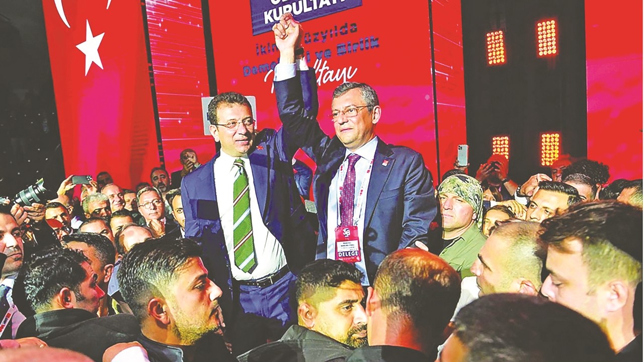 ‘Hırsızın partisi olmaz, Allah bütün hırsızların bin defa belasını versin’ demişti! Özel’in temennisine biz de ‘Amin’ diyoruz