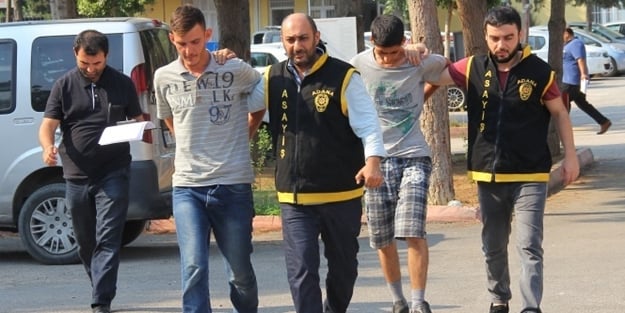 Akılalmaz olay! Soydukları şoföre...