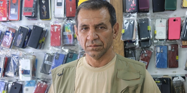 Hırsızlardan bıkan esnaf dükkanını satışa çıkardı