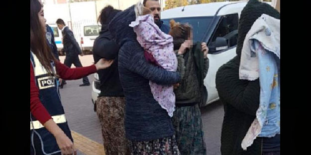 Hırsızlık şüphelileri, kucaklarında bebekleriyle adliyeye sevk edildi