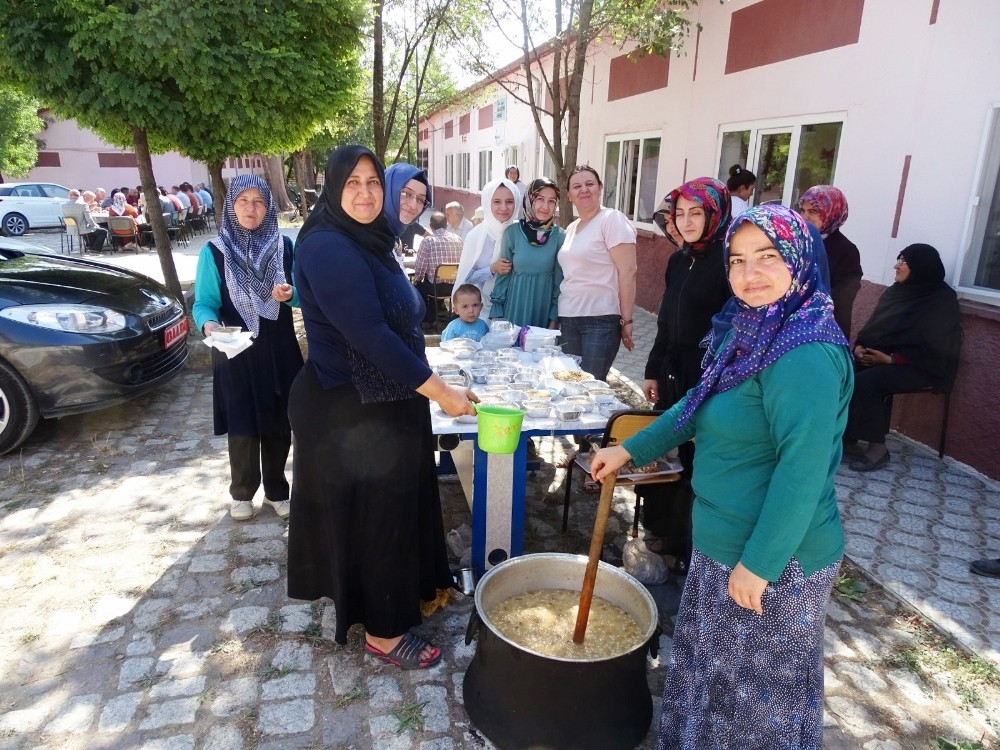 Hisarcık Halk Eğitim Merkezi’nde aşure etkinliği 