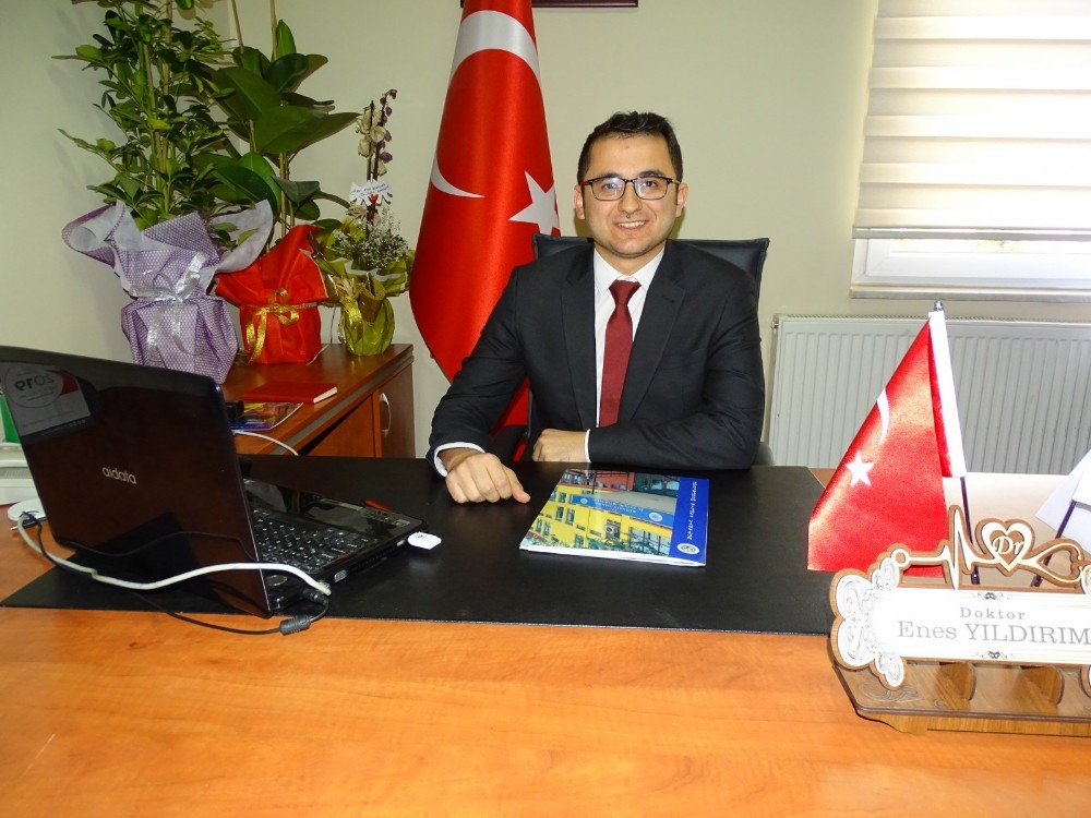 Hisarcık İlçe Devlet Hastanesi Başhekimi Yıldırım, görevine başladı 