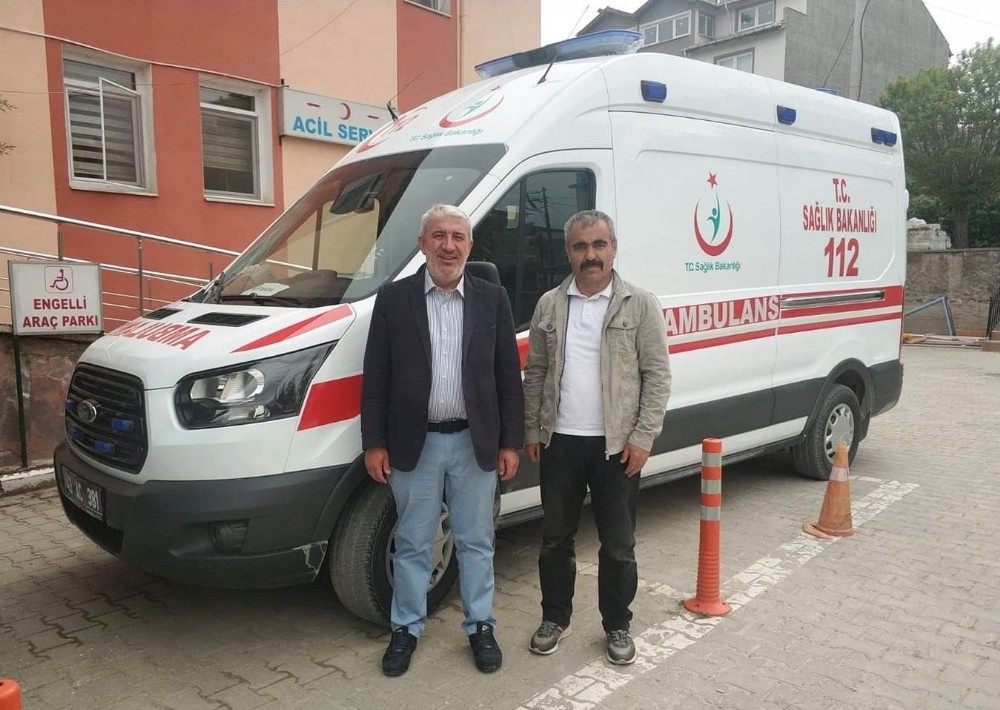 Hisarcık İlçe Devlet Hastanesi’ne yeni ambulans 
