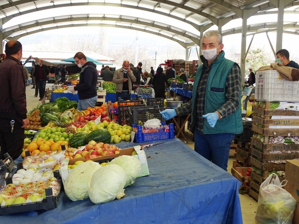 Hisarcık ilçe pazarı bu hafta da kurulmayacak 