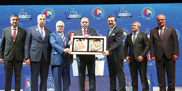 Hisarcıklıoğlu’ndan net mesajlar: Emeğin değil rantın vergisini artıralım