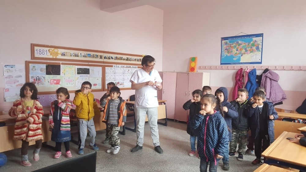 Hisarcık’ta öğrencilere ağız diş sağlığı eğitimi 