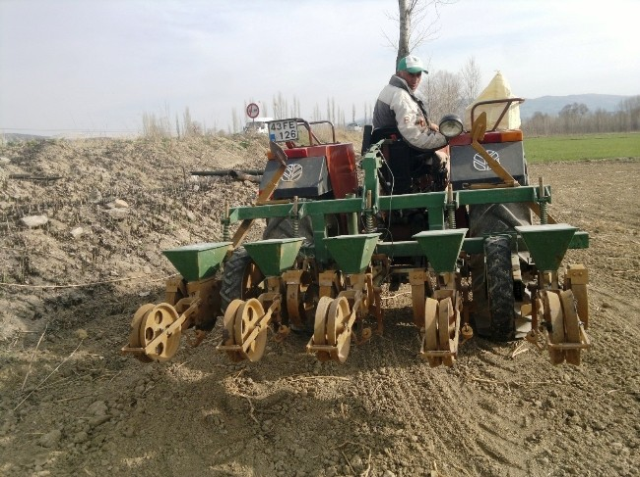 Hisarcık’ta pancar ekim işlemleri tamamlandı 