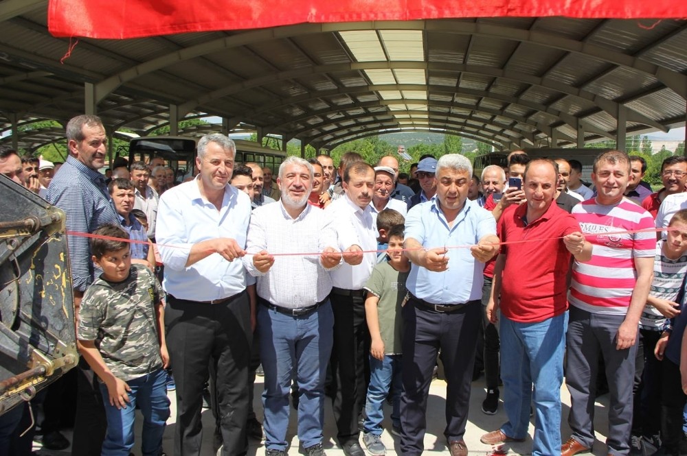 Hisarcık’ta satın alınan biçerdöverler için tören düzenlendi 