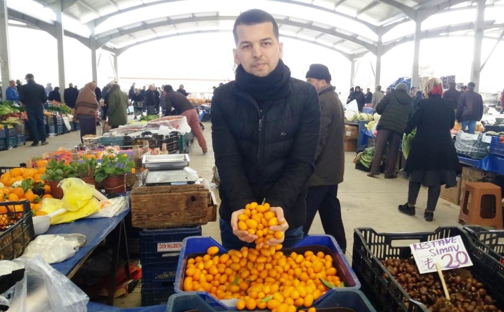 Hisarcık’ta şifa deposu Kumkuat meyvesi ilk defa tezgahlarda 