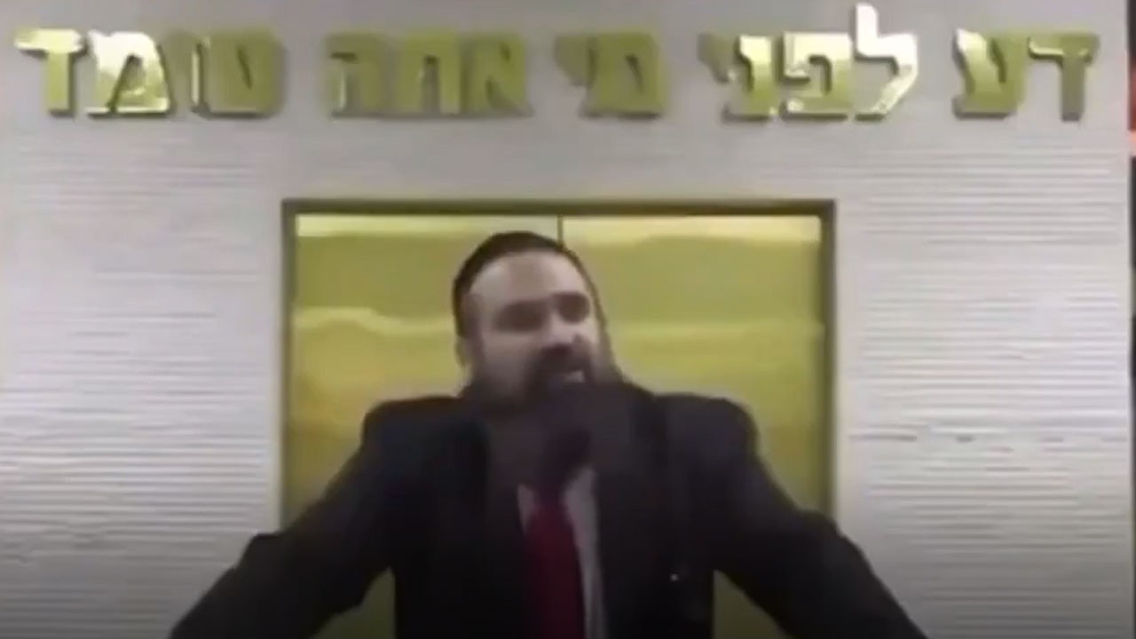 Hitler gerçeğini bir de Yahudi hahamdan dinleyin! Yahudilerden nefret ediyordu çünkü; sapkınlıklarıyla toplumu, faizle ekonomiyi çökertmişlerdi