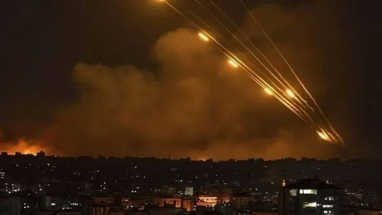 Hizbullah, İsrail’de askeri üssü vurdu!