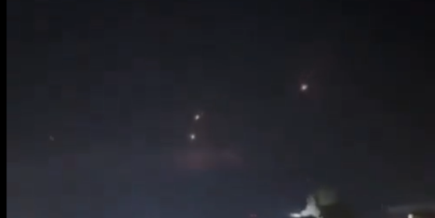 Hizbullah saldırıya geçti! Katil İsrail’i füze yağmuruna tuttu