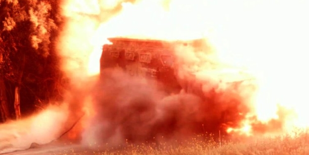 Hızır patlayıcıların arasından böyle çıktı