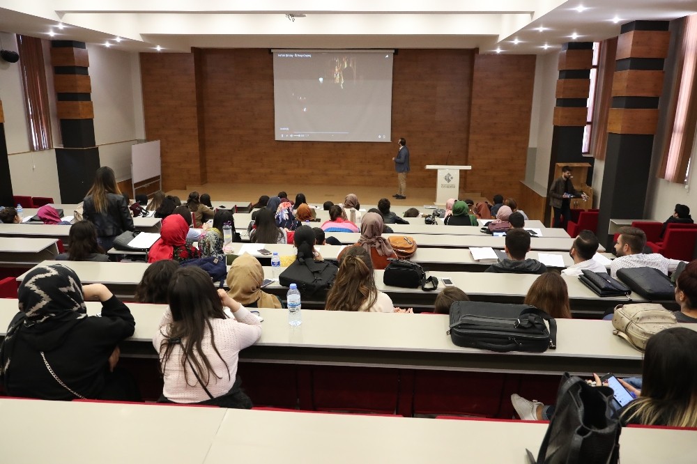 HKÜ’de kariyer rüzgarı 