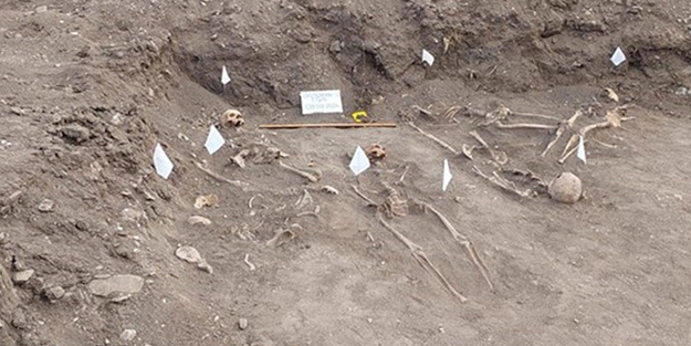 Hocalı'daki toplu mezarda bulunan insan kalıntılarının sayısı 18'e ulaştı!