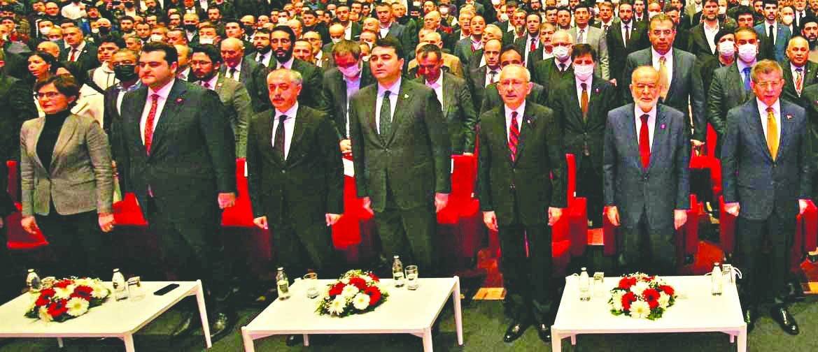 Hoca’yı düşmanları da andı