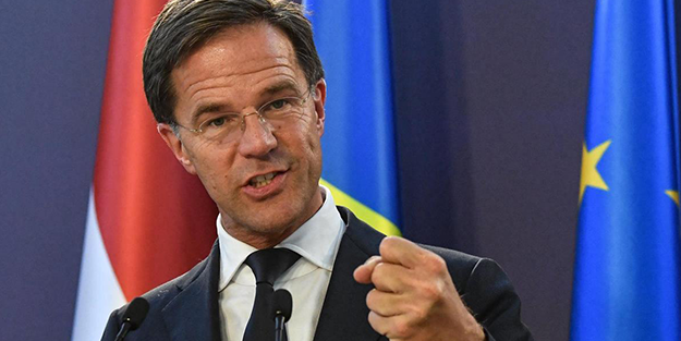 Hollanda Başbakanı'ndan aşı karşıtlarına: Şiddete başvuran aptallar!