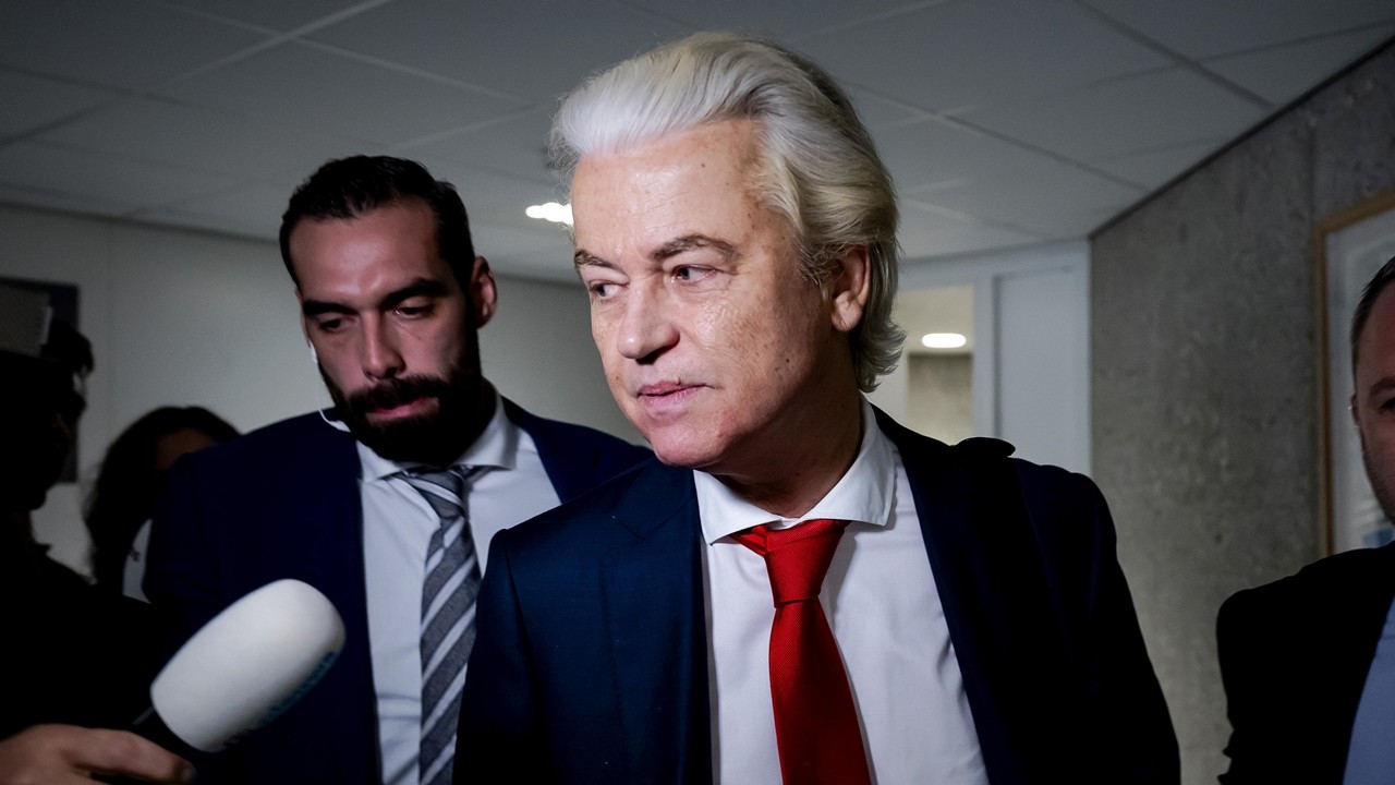 Hollanda erken seçime gidiyor