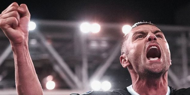 Hollanda Ligi'nde forma giyen Burak Yılmaz, Arda Güler hakkında konuştu: Zarar veriyoruz