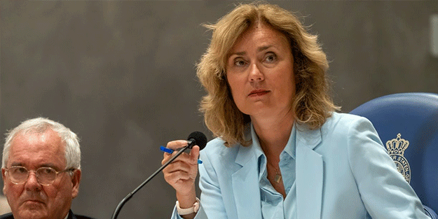 Hollanda meclisinden skandal karar çıktı! Özgür Filistin diyemezsiniz!