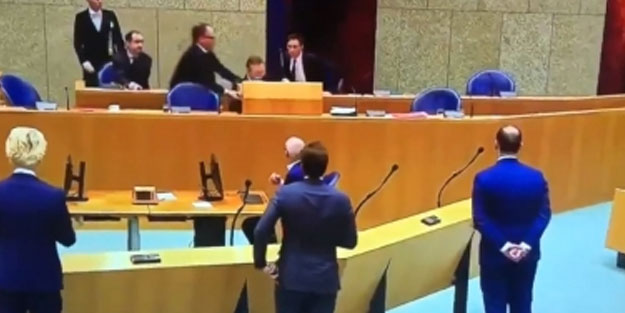 Hollanda Sağlık Bakanı koronavirüs toplantısında bayıldı!