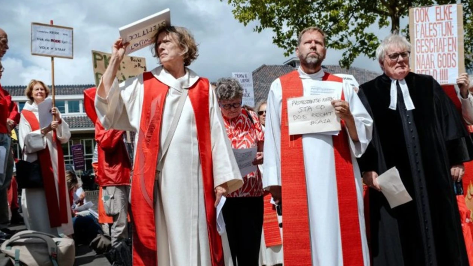 Hollanda’da 73 kiliseden hükümete çağrı: Sevkiyatı durdur