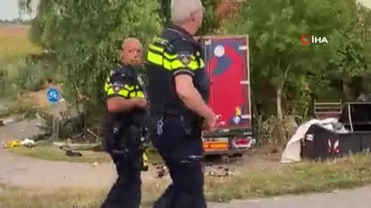Hollanda'da kamyon, sokak partisine daldı: 4 ölü, 8 yaralı