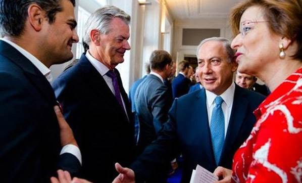 Hollanda'da Türk asıllı Milletvekili katil ile tokalaşmadı!