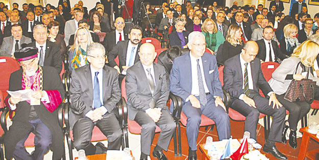 Holokost’u andı Gazze’yi unuttu!
