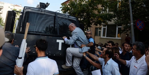 Homoların hamisi CHP