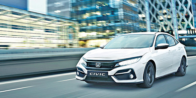 Honda Civic hatchback yenilendi