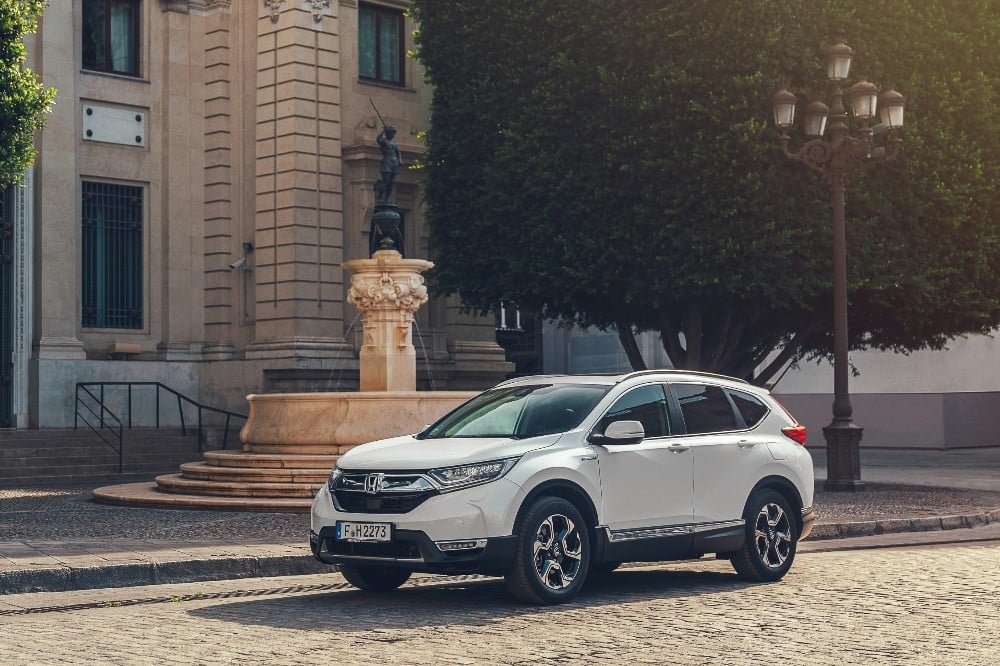 Honda yeni hibrit aracını Türkiye’de satışa sunuyor 