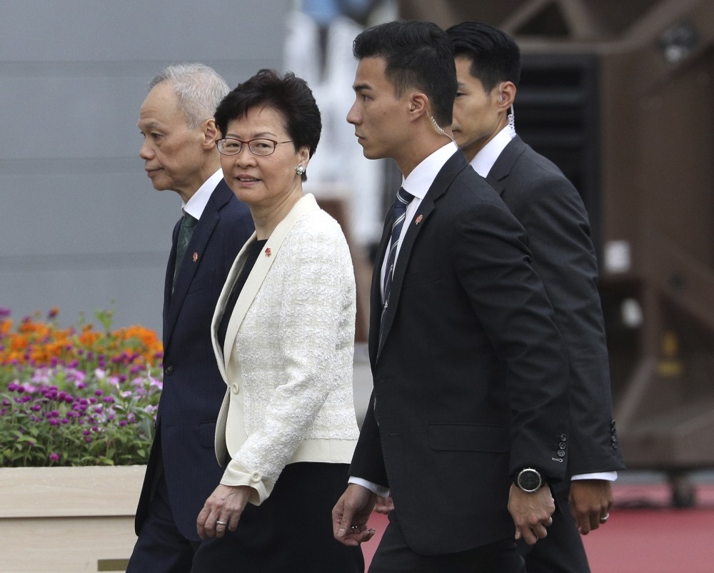 Hong Kong lideri Lam meclisi basan göstericileri kınadı 