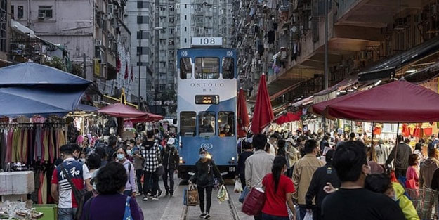 Hong Kong’da Çin'in istediği oldu! 21 yıl sonra kabul ettiler