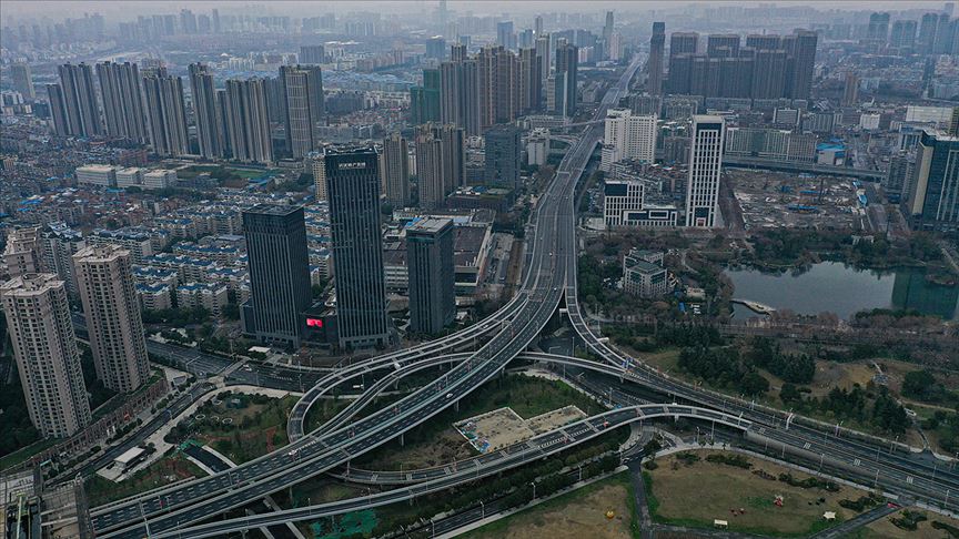 Hong Konglu milyarderden Vuhan'a yaklaşık 18 milyon dolar yardım