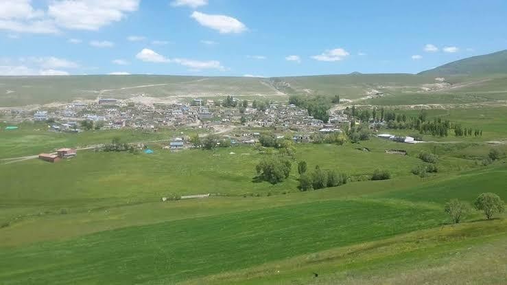 Horasanda 2 mahalle 2 apartman karantinaya alındı 