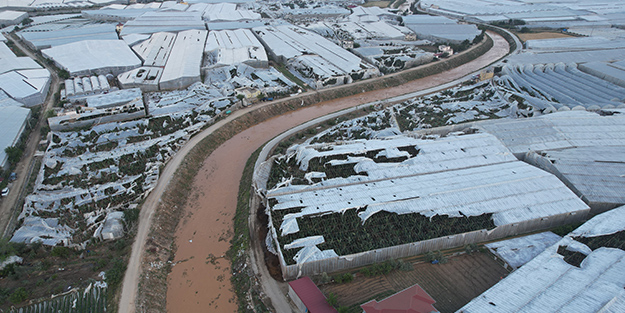 Hortum yıkıp geçirdi! Korku dolu anları böyle anlattılar
