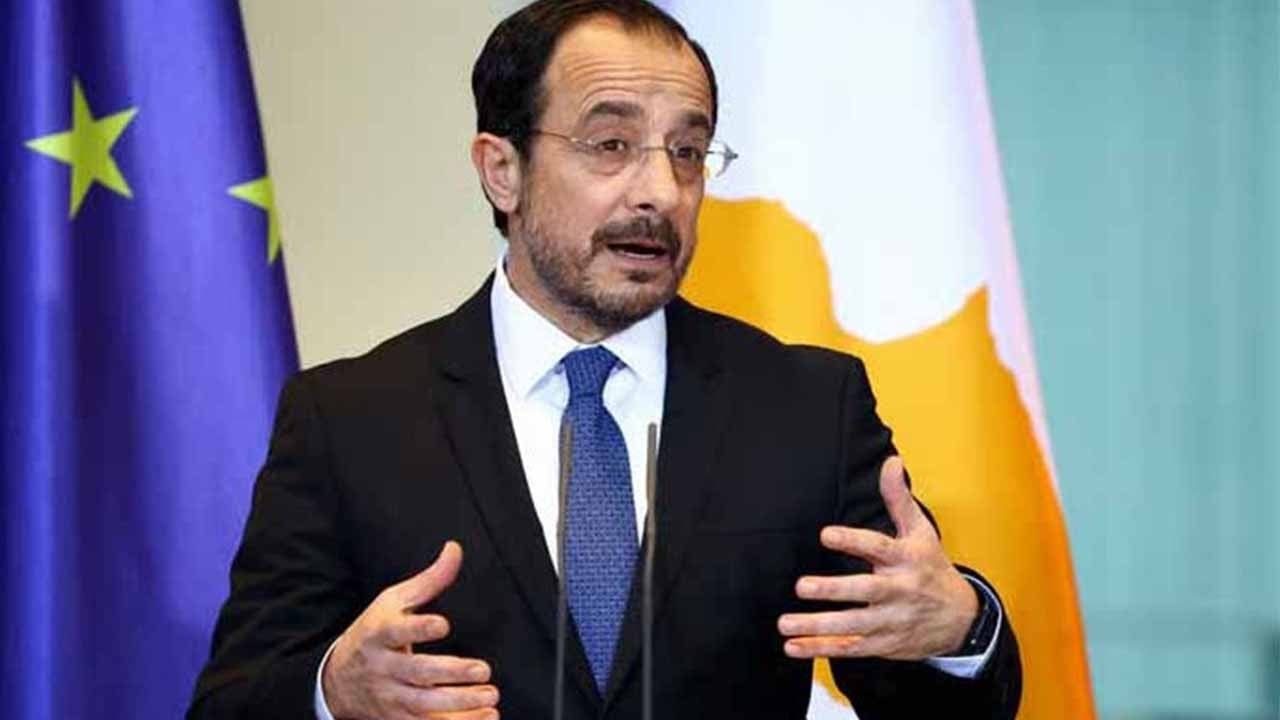 Hristodulidis, Ankara’yı devre dışı bırakarak hareket edilemeyeceğini kabul etti. Türkiye'ye muhtaçlar