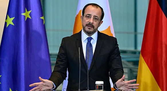 Hristodulidis, yine haddini aştı: İki devletli çözümü hazmedemedi! Erdoğan’a küstah çağrı