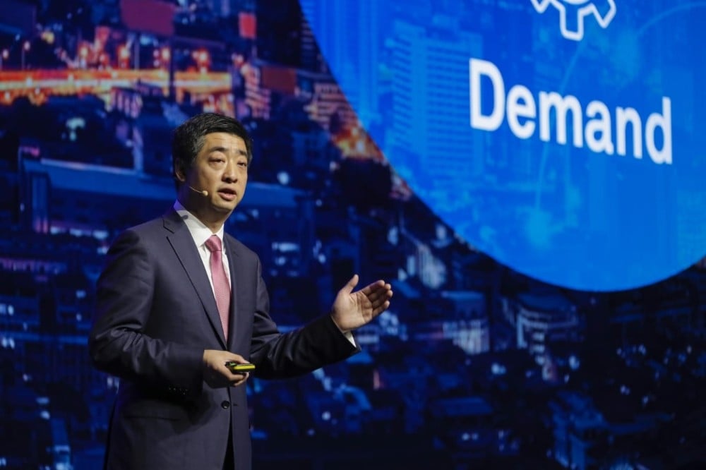 Huawei CEO’su Ken Hu: “Kısıtlamalar teknolojiye ve ticarete zarar veriyor” 