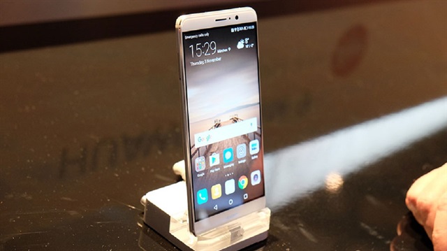 Huawei Mate 9'a akıllı asistan geliyor