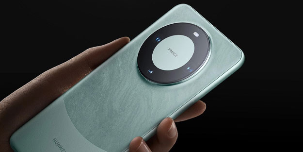 Huawei, yeni telefonuyla ABD'yi üzdü