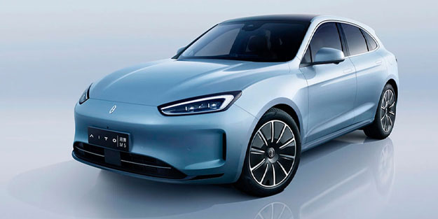 Huawei’nin yeni otomobili göründü