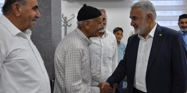 HÜDA PAR Genel Başkanı Yapıcıoğlu Batman'da vatandaşlarla bayramlaştı...