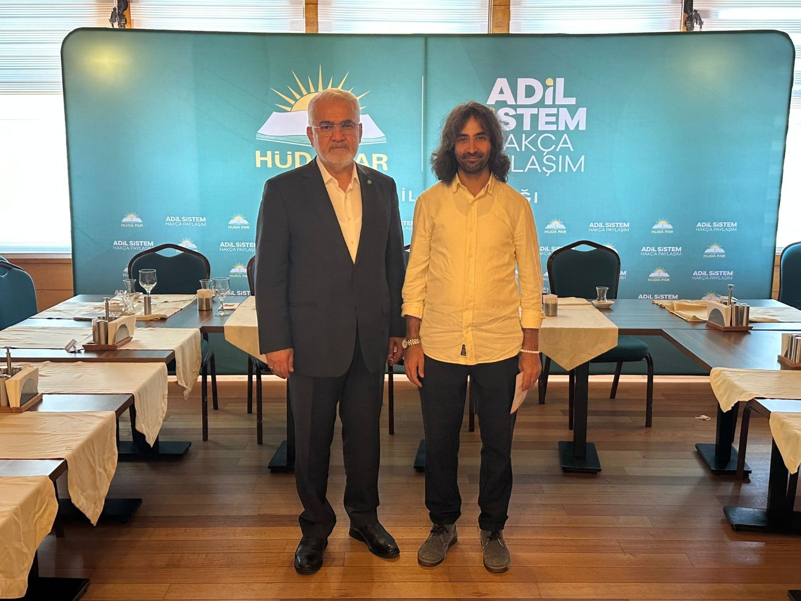 HÜDA PAR Genel Başkanı Zekeriya Yapıcıoğlu: İsrail Bir Köpektir!