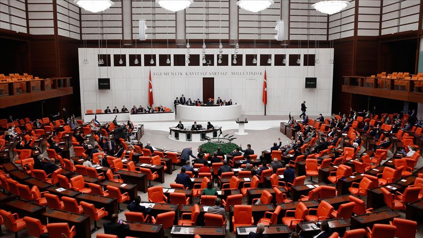 Hukuk davalarına ilişkin yargı paketi TBMM Genel Kurulunda kabul edildi