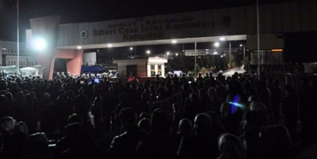 Hukukçulara göre yargıya darbe girişimi böyle yapıldı