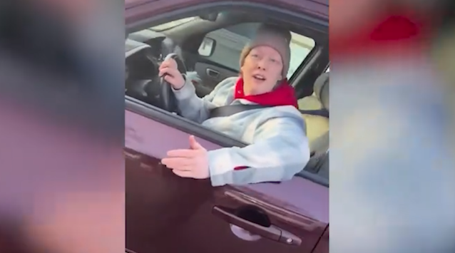 Hukukun zirvesi değil, Vahşetin merkezi: ABD'de polis terörü kamerada! "Sorun değil dostum" dedi, kurşunlara hedef oldu